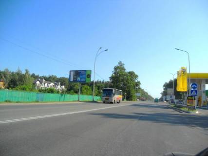 Білборд, Бігборд (Борд)  B у Бровари, 6х3  м. Бровари, вул. Київська, навпроти ТРЦ "Термінал" та магазину "МегаМаркет", навпроти АЗС "КЛО", через 155м після розвилки з вул. Павла Чубинського та Петлюри Симона вул. (кол. Черняховського), через 305м після повороту на вул. Василя Стефаника, через 325м після АЗС Фото 1