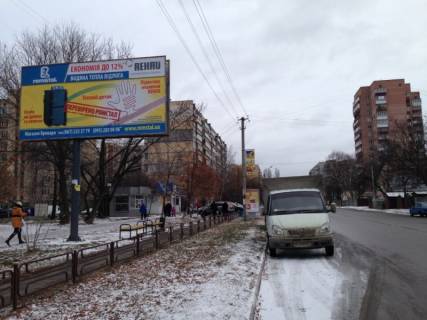 Білборд B у Бровари, 6х3  м. Бровари, вул. Чорних Запорожців, 52, через 120м після розвилки з вул. Марії Лагунової, через 240м після ТЦ Форум, за 220м до повороту на бульвар Незалежності Фото 1