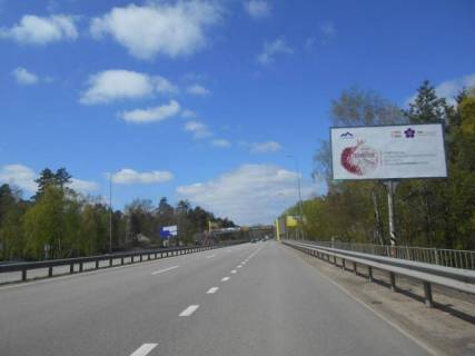 Білборд, Бігборд (Борд)  A у Підгірцях, 6х3  Дніпровське шосе, траса Н-01 "Київ-Знам'янка", км 28+410 ліво, навпроти ресторану "Три мушкетери" Фото 1