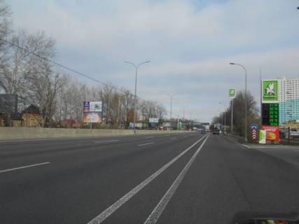 Билборд B в Киеве м. Київ, проспект Академіка Глушкова, траса М-05 Київ-Одеса, км 13+740 право, навпроти АЗС ОККО, за 160м до АЗС UPG, через 130м після Нової Лінії та магазину АТБ, верх фото 1