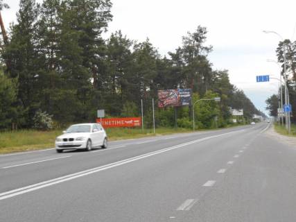 Билборд B в Козине, 6х3  Конча-Заспа, траса Р-01, км 29+700 право, за 850м до повороту на котеджне містечко "РОМАНОВО", за 100м до парковки ресторану "ТАНДИР", через 100м після автобусної зупинки, через 120м після повороту на вул. Партизанська, через 200м після фото 1