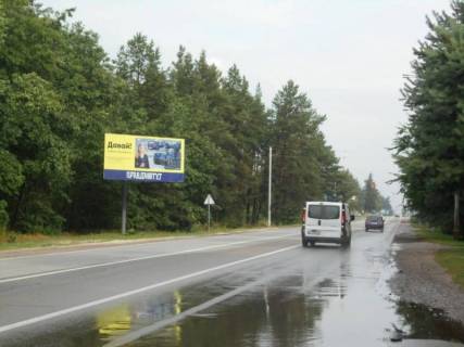 Билборд B в с. Козине Конча-Заспа, траса Р-02, км 30+750 право,   заміська резиденція  "QUEEN", клуб "SPORT LIFE", супермаркет "FAVORE" фото 1