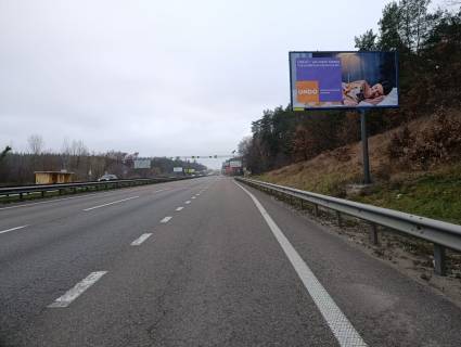 Билборд A в Стоянке, 6х3  траса М-06 "Київ-Чоп" (Житомир), км 22+950 право, виїзд з с. Стоянка, до повороту на Гореничі фото 1