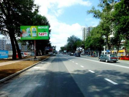 Билборд B в Киеве, 6х3   с. Софіївська Борщагівка, траса Р-04 "Київ-Бишів-Звенигородка", вул. Соборна (Леніна), навпроти  ЖК "Софіївський Квартал", за 50м до автобусної зупинки, за 120м до повороту на вул. Академіка Шалімова, ЖК "Барселона" та ЖК "Данія", через 120м після фото 1