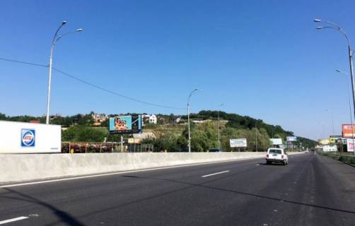 Билборд B в Лесниках (Киевской обл), 6х3  Дніпровське шосе, траса Н-01 "Київ-Знам'янка", км 20+680 право, через 120м після повороту на с. Лісники фото 1