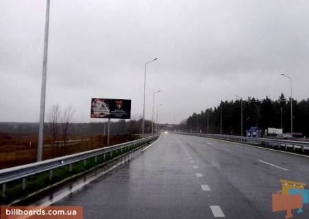 Билборд B в Киеве, 6х3  с. Таценки, шосе Дніпровське (шосе Дніпропетровське), траса Н-01 "Київ-Знам'янка", км 40+030 право, біля автобусної зупинки, після мосту через р. Стугна фото 1