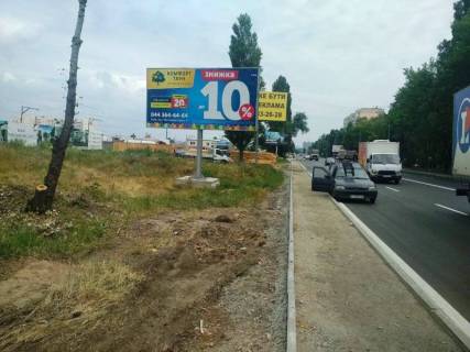 Billboard B in Vishnev, 6х3  m. Visneve, st. Kiivs'ka, navproti budinku No1, za 200m do centru remontu korobok peredac, cerez 140m pisla povorotu na st. Evropejs'ka, avtobusnoi zupinki ta AZS KLO Photo 1