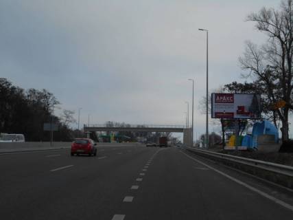 Білборд, Бігборд (Борд)  A у Києві с. Віта-Поштова, траса М-05 Київ-Одеса, км 18+015 ліво, за 180м до АЗС WOG, через 800м після повороту на с. Віта-Поштова (на вул. Садова) Фото 1