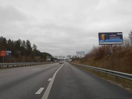 Білборд, Бігборд (Борд)  A у Стоянці с. Стоянка, траса М-06 Київ-Чоп (Житомир), км 22+750 ліво, в'їзд в с. Стоянка, 550м до АЗС GLUSCO, поворот на Гореничі Фото 1