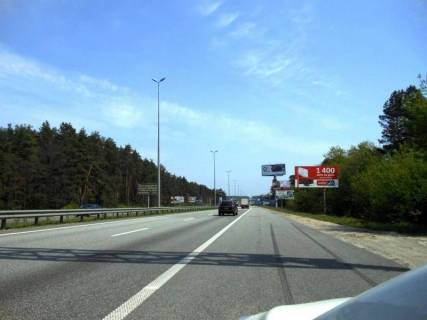 Билборд A в Стоянке с. Стоянка, траса М-06 Київ-Чоп (Житомир), км 22+575 ліво, 375м до АЗС GLUSCO, 700м до АЗС КЛО, перед розв'язкою на Ірпінь, Білогородку  фото 1