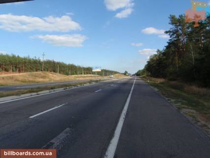Билборд B в с. Новые Безрадичи, 6х3  Дніпровське шосе, траса Н-01 "Київ-Знам'янка", км 36+250 ліво, через 100м після з/д станції "Нові Безрадичі" схема