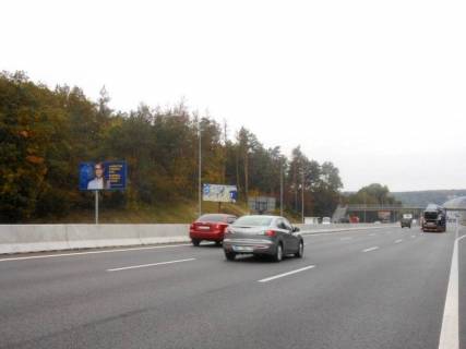 Билборд B в Киеве с. Віта-Поштова, траса М-05 Київ-Одеса, км 18+640 ліво, за 180м до автобусної зупинки та повороту на с. Віта-Поштова та с. Круглик   фото 1