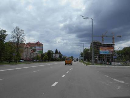 Білборд, Бігборд (Борд)  A у Бровари м. Бровари, вул. Київська, 227/1, біля АЗС КЛО, через 160м після перехрестя з вул. В'ячеслава Чорновола та вул. Гагаріна Фото 1