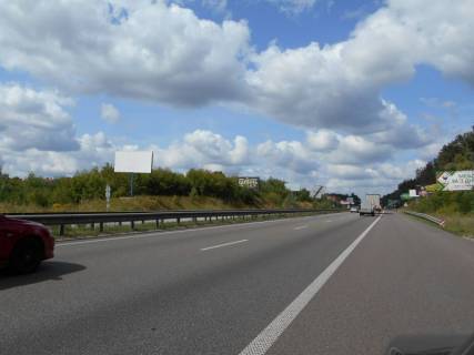 Билборд B в Стоянке с. Стоянка, траса М-06 Київ-Чоп (Житомир), км 22+700 ліво, 1км до повороту на Базу "Снайпер", поворот на Гореничі фото 1
