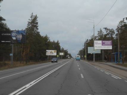Білборд, Бігборд (Борд)  A у с. Козине Конча-Заспа, траса Р-02, км 28+950 ліво, котедж. містечко "РОМАНОВО", ресторан "Giardino", супермаркет "Wine Time" Фото 1