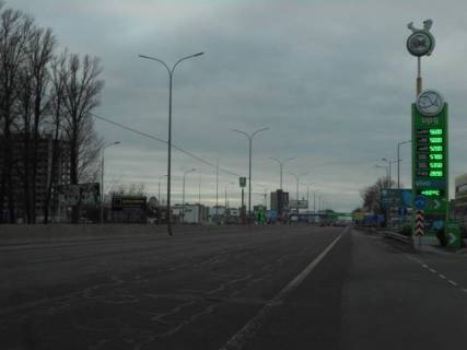 Билборд B в Гатном, 6,20х2,85  с. Чабани, кінець проспекту Академіка Глушкова, траса М-05 Київ-Одеса, км 13+600 ліво, виїзд з Києва, навпроти АЗС UPG, за 100м до АЗС ОККО, ЖК Одеський Квартал, в радіусі 200м Нова Лінія, АТБ фото 1