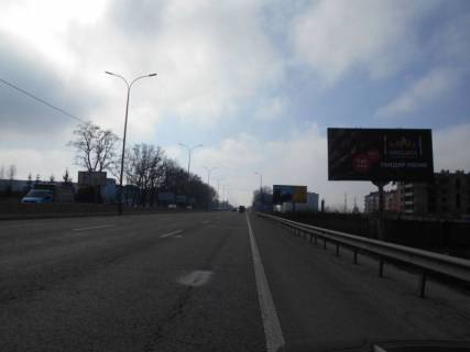 Білборд, Бігборд (Борд)  A у Києві с. Гатне, траса М-05 Київ-Одеса, км 14+580 право, через 515м після Нової Лінії та магазину АТБ, за 510м до повороту на Гатне, Крюківщину, Вишневе Фото 1