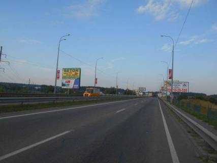 Билборд B в Ирпене, 6х3  м. Ірпінь, траса М-07 "Київ-Ковель", км 23+100 ліво, міст через р. Ірпінка, за 650м до розвилки Ірпінь-Гостомель-Буча, ЖК "Гостомель Резіденс", низ фото 1