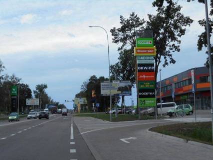 Білборд, Бігборд (Борд)  A у Бучі, 6х3  м. Буча, траса М-07 "Київ-Ковель", км 30+120 право, вул. Нове Шосе, біля ТЦ Модуль та магазину Фокстрот, навпроти АЗС WOG, через 500м після ТРЦ Avenir Plaza, через 250м після магазину Епіцентр, за 120м до повороту на вул. Депутатська Фото 1