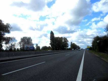 Білборд, Бігборд (Борд)  B у Калинівка, 6х3  смт. Калинівка, траса М-05 Київ-Одеса, км 34+655 ліво, за 540м до розв'язки на м. Васильків та смт. Калинівка Фото 1
