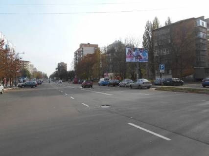 Билборд A в Бровары, 6х3  м. Бровари, вул. Чорних Запорожців, 51, навпроти скверу Юність, за 45м до ТЦ Форум та автобусної зупинки, через 30м після пров. Чорних Запорожців фото 2