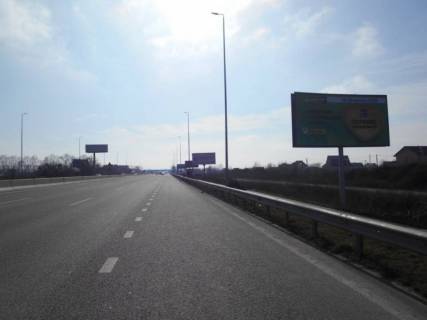 Билборд A в смт. Глеваха смт. Глеваха, траса М-05 Київ-Одеса, км 24+535 право, за 340м до заїзду на АЗС БРСМ, через 160м після автобусної зупинки та 340м після повороту на с. Зайцев   фото 1