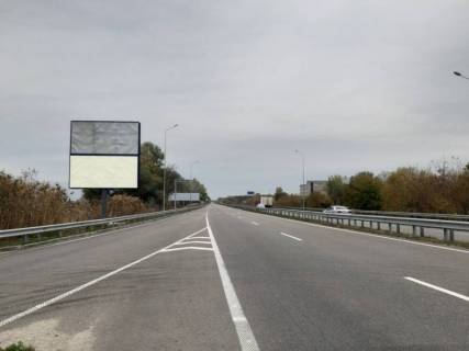 Билборд B в Обухове Дніпровське шосе, траса Н-01 "Київ-Знам'янка", км 43+100 право, розв'язка на м. Обухів та м. Українка, виїзд з м. Обухів в сторону м. Київ, низ фото 1