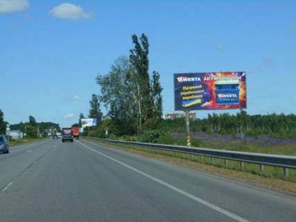 Билборд A в Ворзеле, 6х3  траса М-07 "Київ-Ковель", км 31+050 право, навпроти АЗС Лукойл, через 100м після повороту на смт. Ворзель фото 2