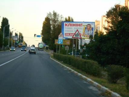 Билборд A в Обухове, 6х3  вул. Київська, 158, за 100м до світлофору фото 5