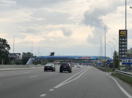 Билборд B в Глевахе, 6х3  смт. Глеваха, траса М-05 Київ-Одеса, км 25+250 право, зупинка "Незалежності", за 190м до повороту на вул. Кооперативна, через 210м після повороту на вул. Шевченко фото 1