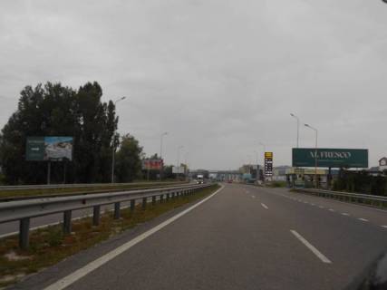 Билборд B в Ходосовке, 6х3  Дніпровське шосе, траса Н-01 "Київ-Знам'янка", км 23+300 ліво, за 270м до повороту на с. Ходосівку та АЗС UPG, через 100м після садового центру "Інтерфлора" фото 1
