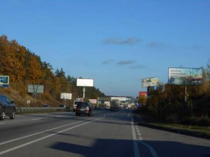 Билборд A в Стоянке с. Стоянка, траса М-06 Київ-Чоп (Житомир), км 22+920 ліво, в'їзд в с. Стоянка з с. Капітанівка фото 1