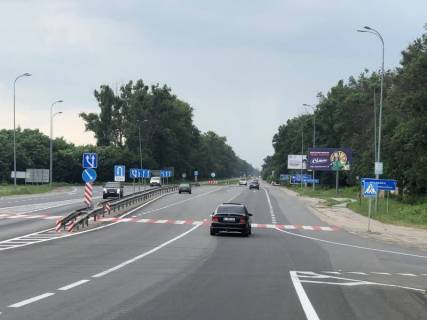 Билборд A в Глевахе, 6х3  м. Васильків, Т-1023, км 2+860 право, в'їзд з смт. Глеваха, зупинка "Польова", за розв'язкою Київ-Васильків, розворот на Рославичі фото 1