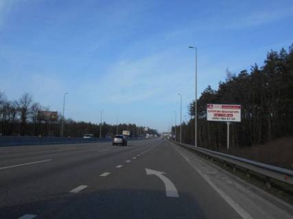 Білборд, Бігборд (Борд)  A у Києві с. Віта-Поштова, траса М-05 Київ-Одеса, км 18+640 ліво, через 180м після автобусної зупинки та повороту на с. Віта-Поштова та с. Круглик   Фото 1