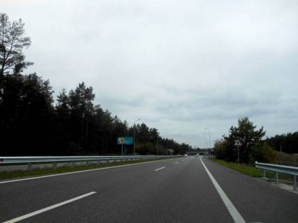 Билборд B в с. Новые Безрадичи Новообухівська траса, км 35+120 право, перед з/д станція, навпроти кот. містечко "Грін Вуд", за поворотом на с. Нові Безрадичі фото 1