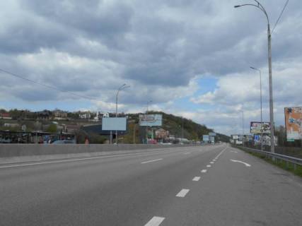 Билборд B в Лесниках (Киевской обл) Дніпровське шосе, траса Н-01 "Київ-Знам'янка", км 20+680 право, поворот на с. Лісники фото 1