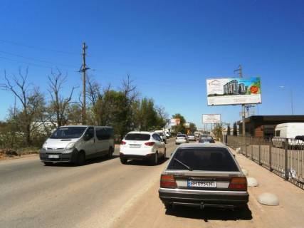 Билборд A в Одессе, 3х6  пр-т М жукова - Червоный Хутор, в город 2 (А) фото 1