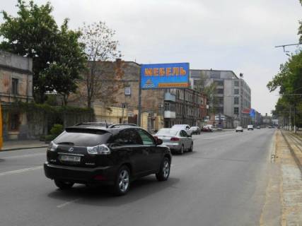 Билборд A в Одессе, 3х6  вул.Водопровідна, 4 - Старосінний сквер, з центру (В) фото 1