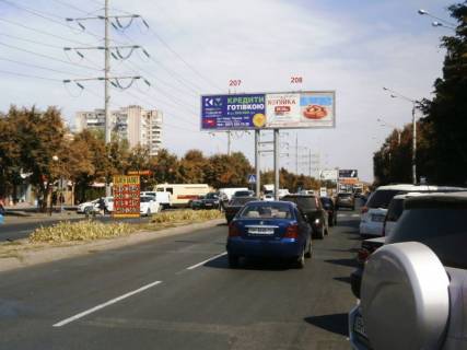 Билборд A в Одессе, 3х6  пр-т Ак.Глушка-ринок "Київський" - з площі (ліворуч) фото 1