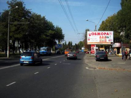 Билборд A в Одессе, 3х6  вул.Інглезі,8 - "Обжора" (А) фото 1