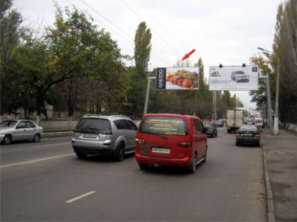 Билборд A в Одессе, 3х6  ул. Краснова, 9 - от пл. Толбухина (В), в центр фото 1