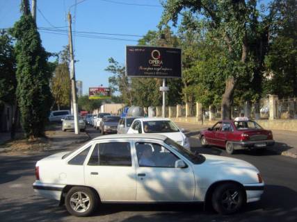 Білборд, Бігборд (Борд)  A у Одесі, 3х6  ул.Посмитного - Аркадия-Плаза (А) Фото 1