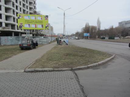 Билборд B в Черкассах, 3в*6ш  вул. В.Великого17, (напроти Велика кишеня) фото 1