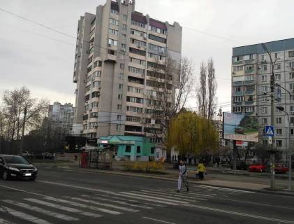 Билборд A в Черкассах, 6*3  вул. Володимира Великого (кол. Гагаріна) №55, район Митниця, (зуп. "Рибка", між супермаркетами) фото 1
