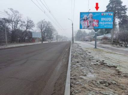 Билборд A в Черкассах, 3в*6ш  Дахнівська вул., 4 (поруч Лікарня №2, супермаркет, боулінг-цент, готель), в напрямку до центру міста фото 1