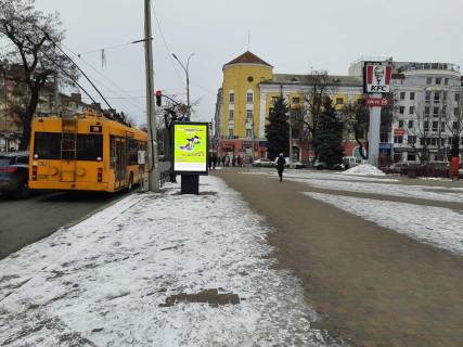 Билборд A в Черкассах, 1.2ш*1.8в  бул. Шевченка,207 (Будинок Торгівлі) фото 1
