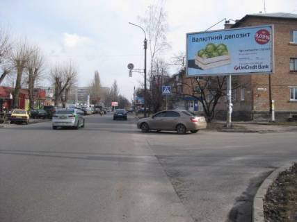 Билборд A в Черкассах, 3в*6ш  Надпільна (Ільїна) вул., - Кривалівська (Паризької Комуни) вул.,("Кривалівський ринок") фото 1
