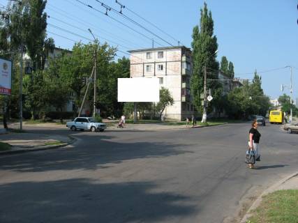 Билборд + в Черкассах, 3в*6ш  вул. Припортова (Героїв Сталінграда) - вул. Волкова фото 1