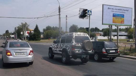 Билборд A в Черкассах, 3в*6ш  Сумгаїтська вул., - вул. Академіка Корольова (кол. 30-річчя Перемоги)., (АЗС OKKO , Автосалон UA Holding, завод "Богдан") фото 1