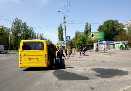 Билборд A в Черкассах, 3в*6ш  пр Перемоги (вул. 30-річчя  Перемоги) в районі будинку №6 фото 1